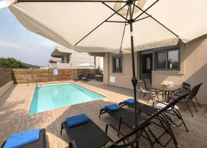 Pandesia Апартаменты *