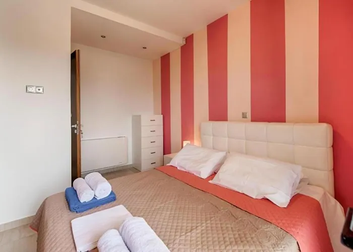 Apartment Pandesia *